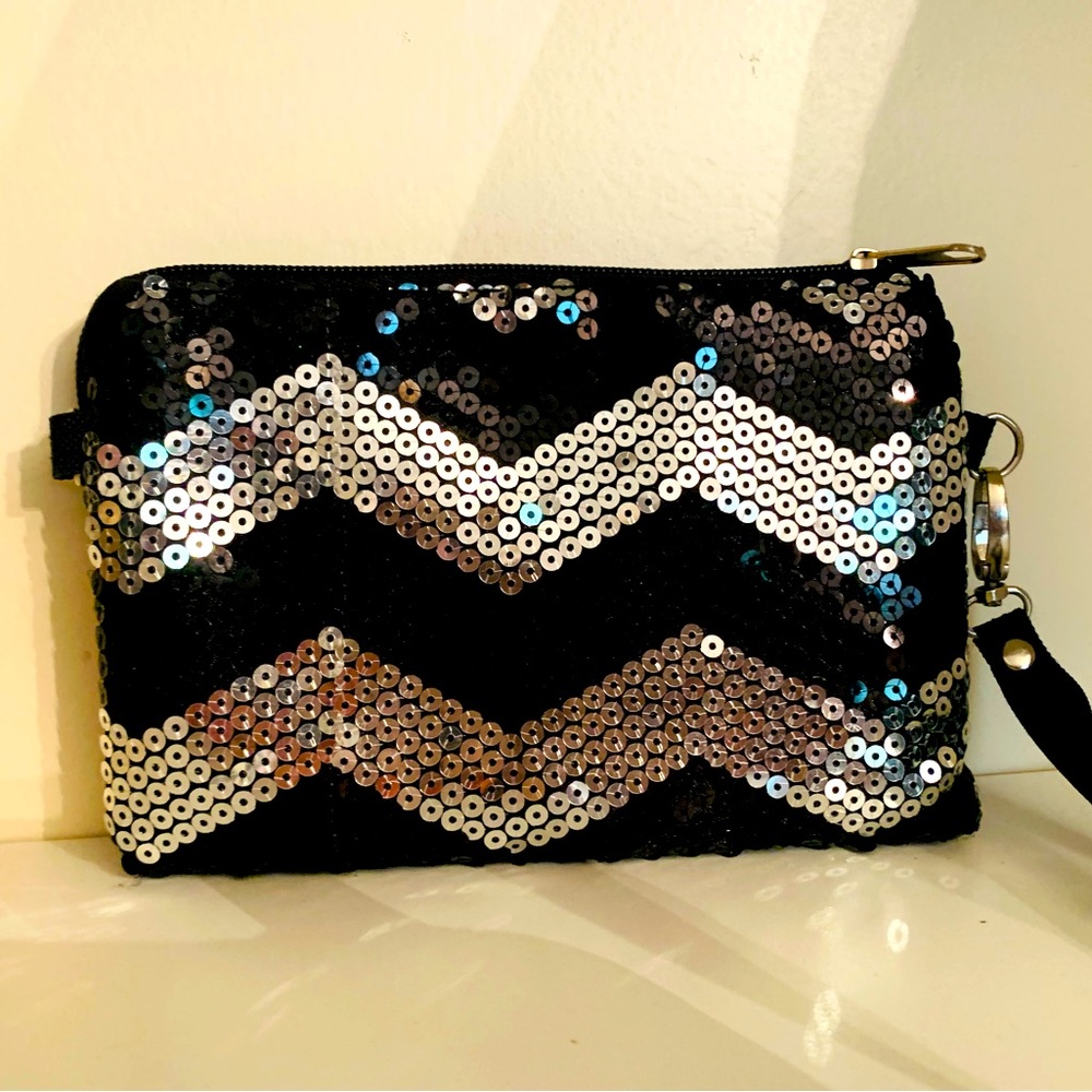 Sequin wristlet